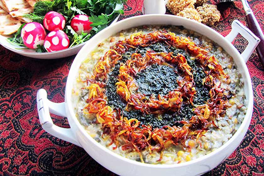 طرز تهیه آش ماست؛ غذایی سنتی از تبریز